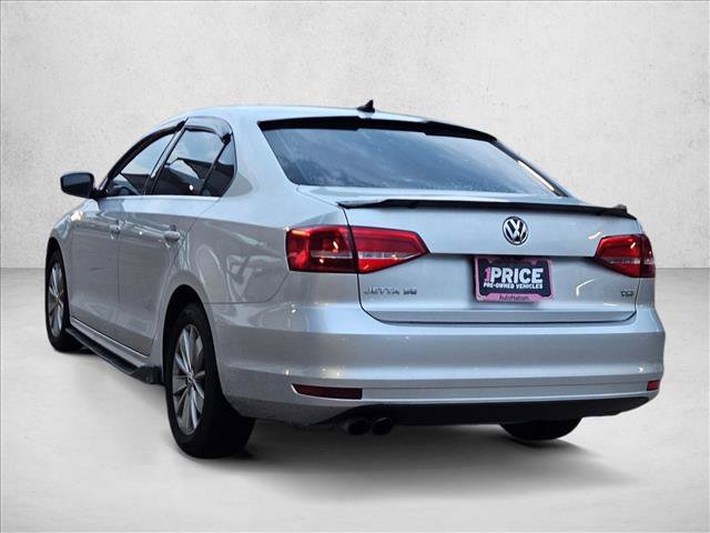 Used 2015 Volkswagen Jetta SE FWD image 7