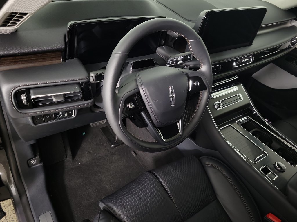 New 2027 Lincoln Aviator Reserve w/ Luxury Package AWD/4WD image 22