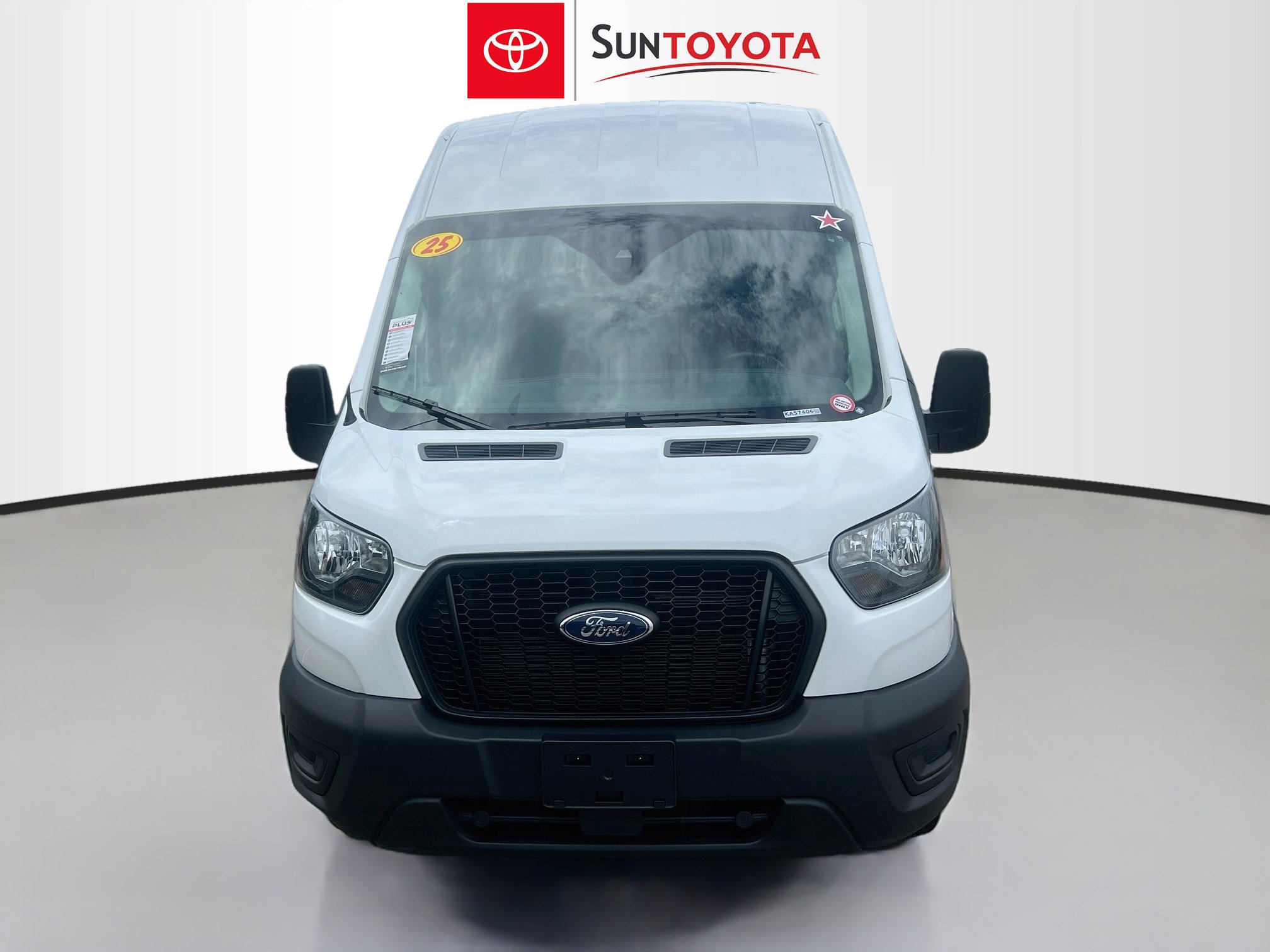 Used 2025 Ford Transit 250 148 High Roof Extended w/ Load Area Protection Package RWD image 10