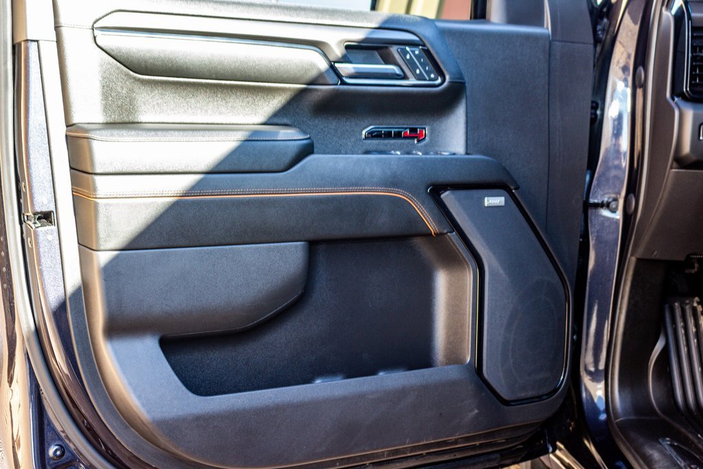 Used 2024 GMC Sierra 1500 AT4 w/ Technology Package image 22