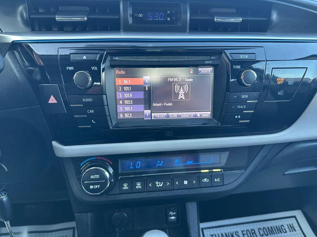 Used 2014 Toyota Corolla LE image 15