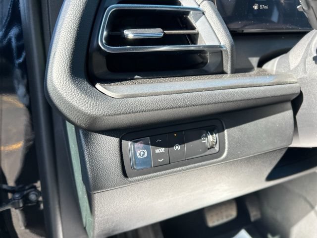 New 2026 Chevrolet Traverse LT w/ LPO, Floor Liner Package FWD image 32