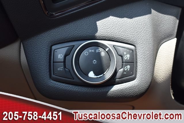 Used 2017 Ford Escape Titanium FWD image 37