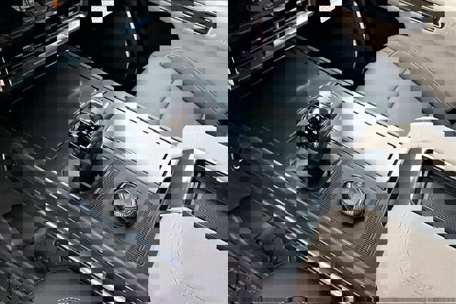 New 2026 GMC Hummer EV SUV w/ LPO, Dark Essentials Package image 9