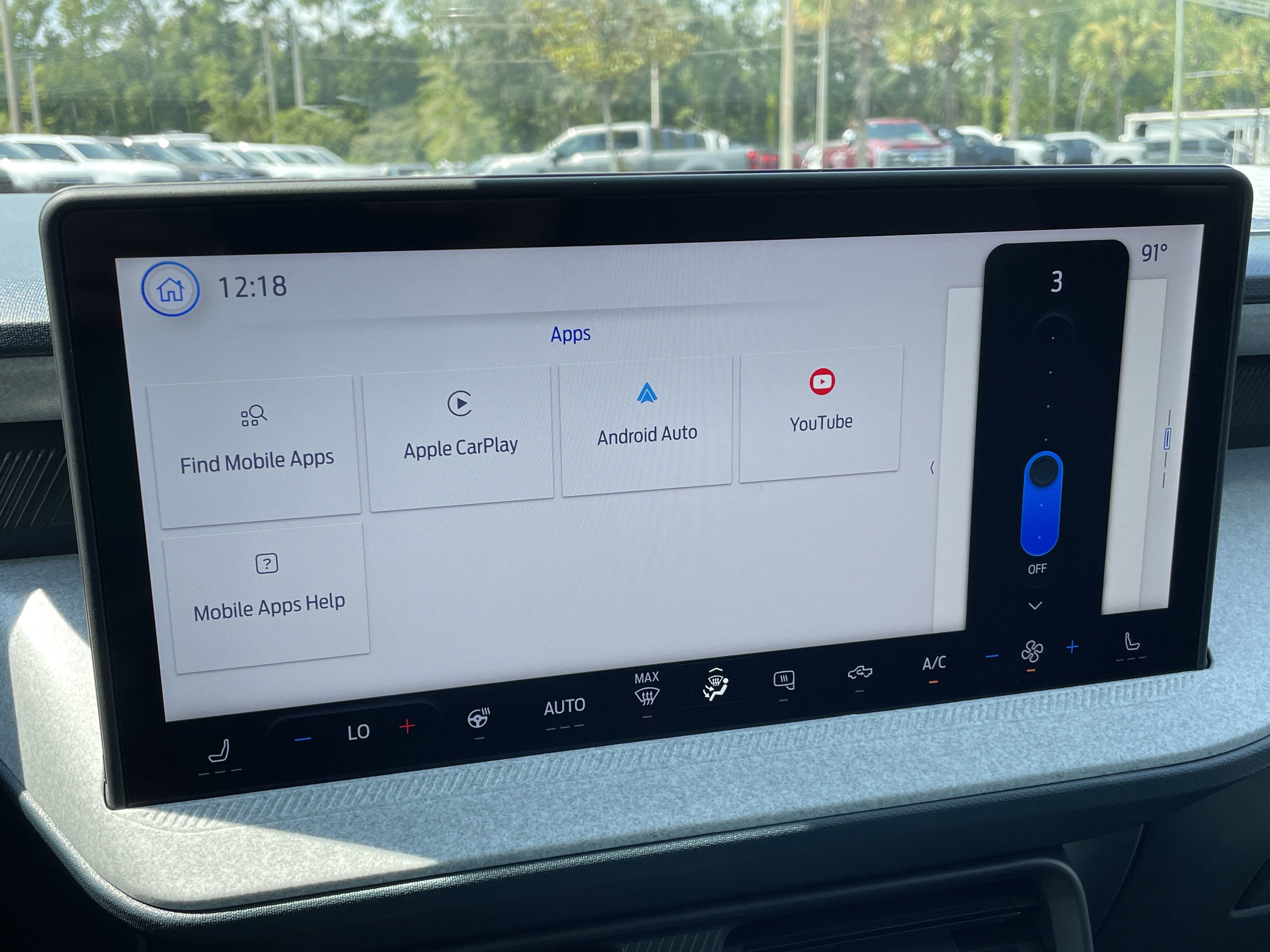 New 2025 Ford Maverick XLT w/ XLT Luxury Package image 28