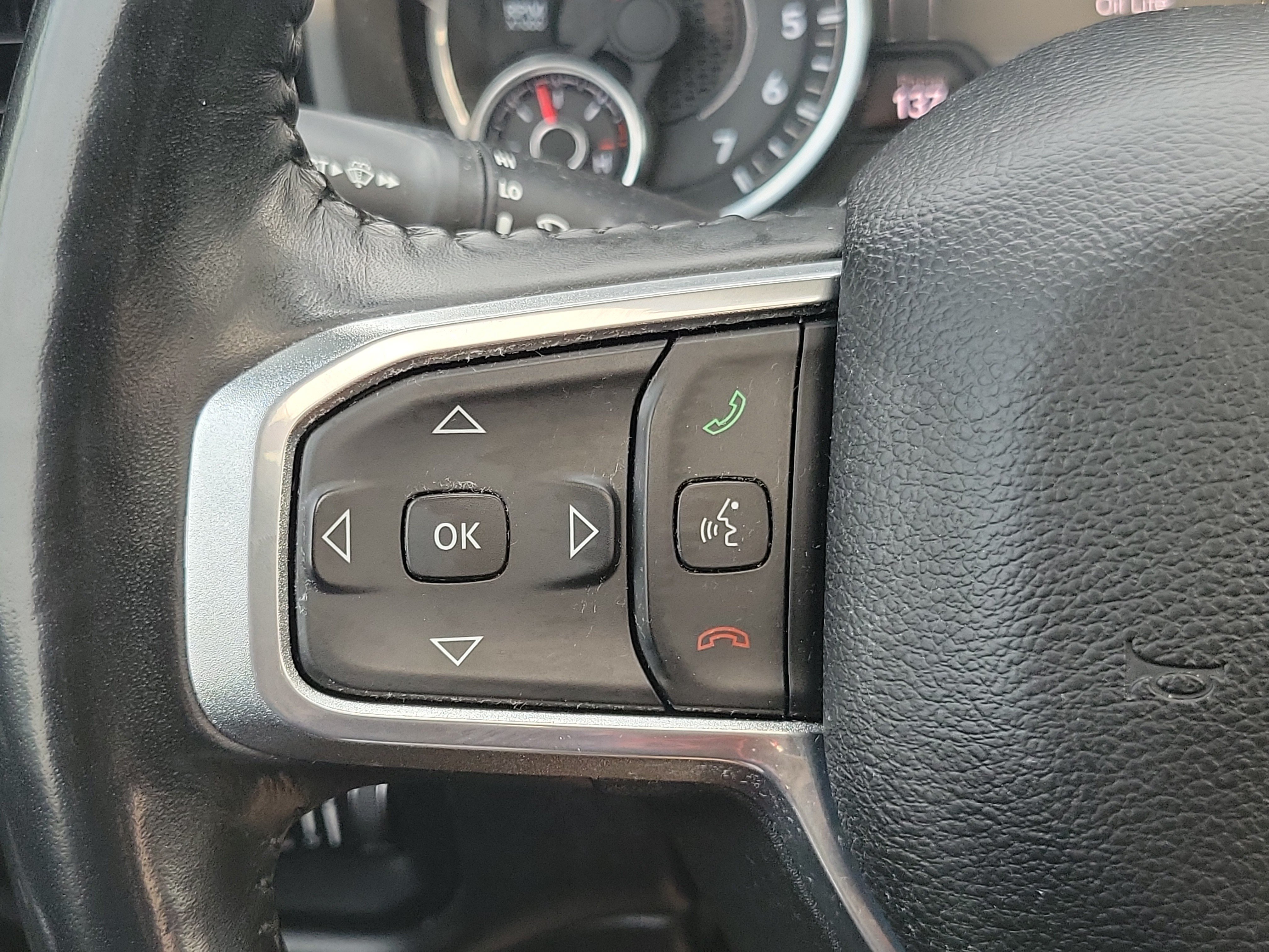 Used 2022 RAM 1500 Laramie AWD/4WD image 27
