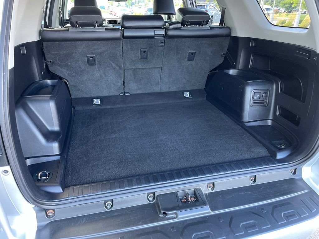 Used 2018 Toyota 4Runner SR5 Premium AWD/4WD image 7