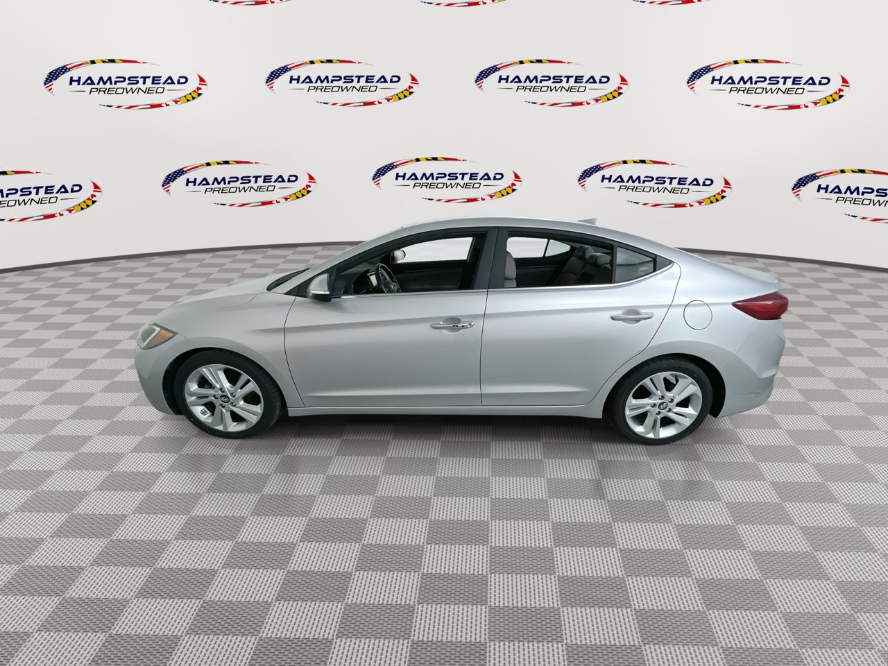 Used 2017 Hyundai Elantra Limited image 5