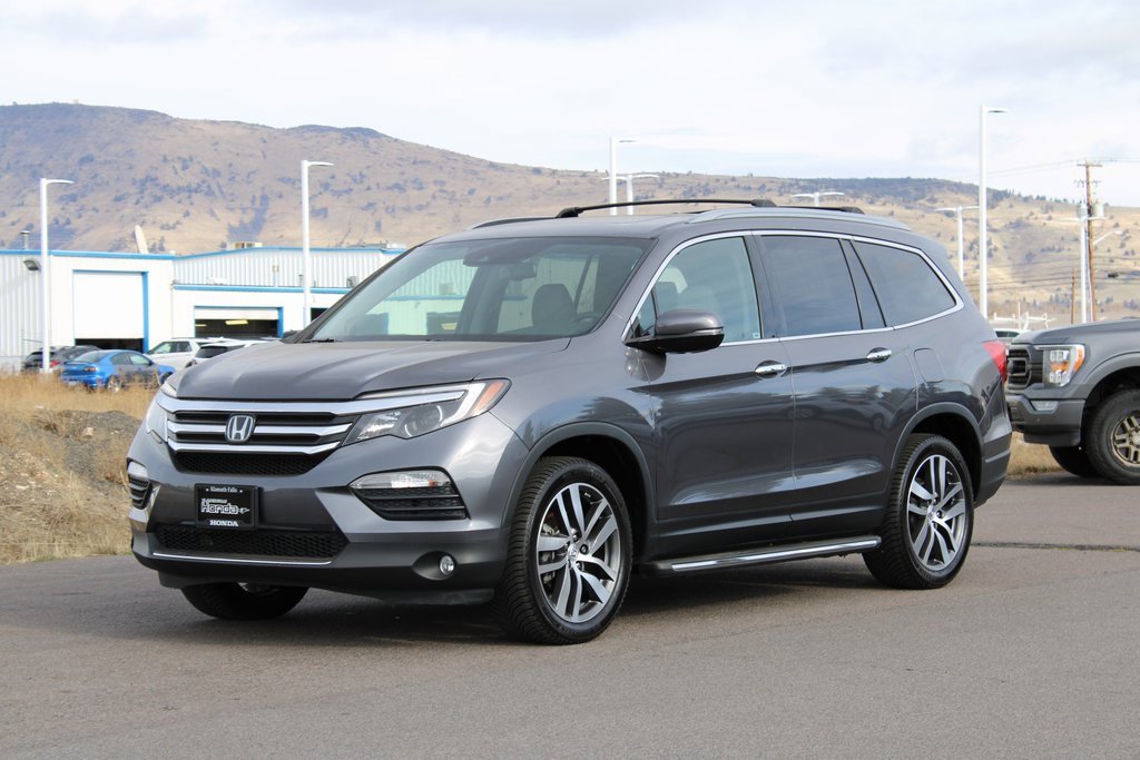 Used 2017 Honda Pilot Touring image 7