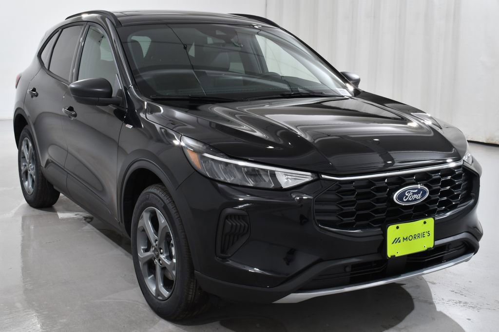 New 2025 Ford Escape ST-Line w/ Cold Weather Package AWD/4WD image 9