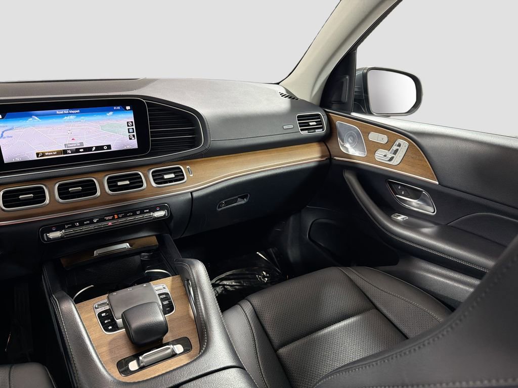 Used 2020 Mercedes-Benz GLS 450 4MATIC image 26