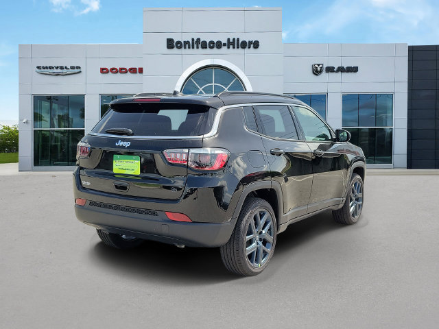 New 2026 Jeep Compass Latitude AWD/4WD image 4