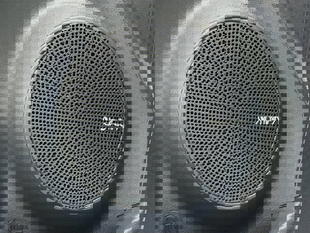 Used 2021 Hyundai Kona Limited image 18