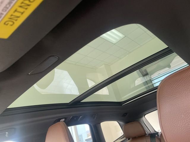 Certified 2023 Volvo XC60 T8 Plus image 13