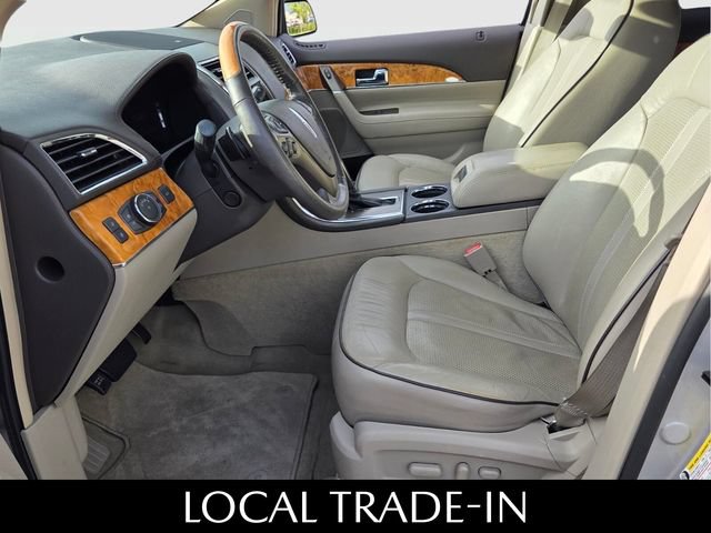 Used 2013 Lincoln MKX FWD image 6