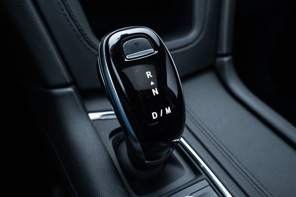 Used 2022 Cadillac XT5 Premium Luxury w/ LPO, Floor Liner Package image 26