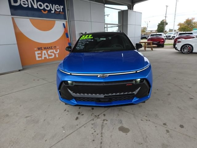 New 2026 Chevrolet Equinox EV RS FWD image 5