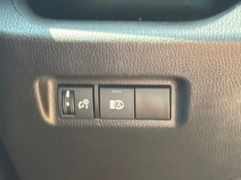 Used 2020 Toyota RAV4 LE w/ All Weather Liner Package image 22