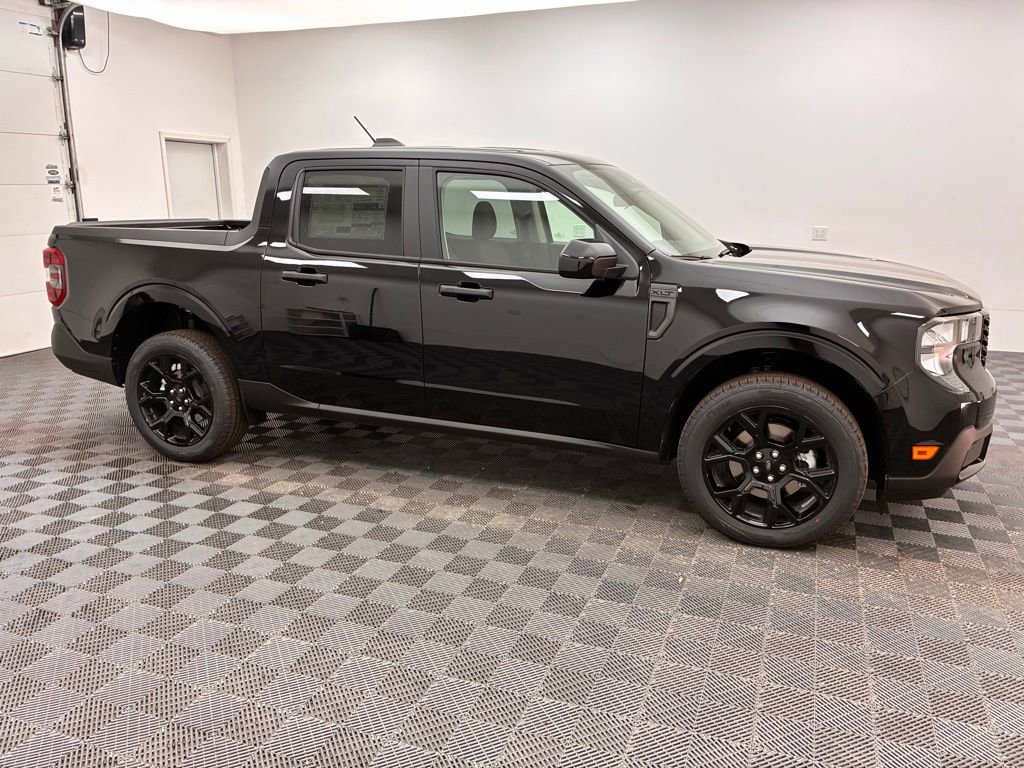 New 2025 Ford Maverick XLT w/ Black Appearance Package image 6