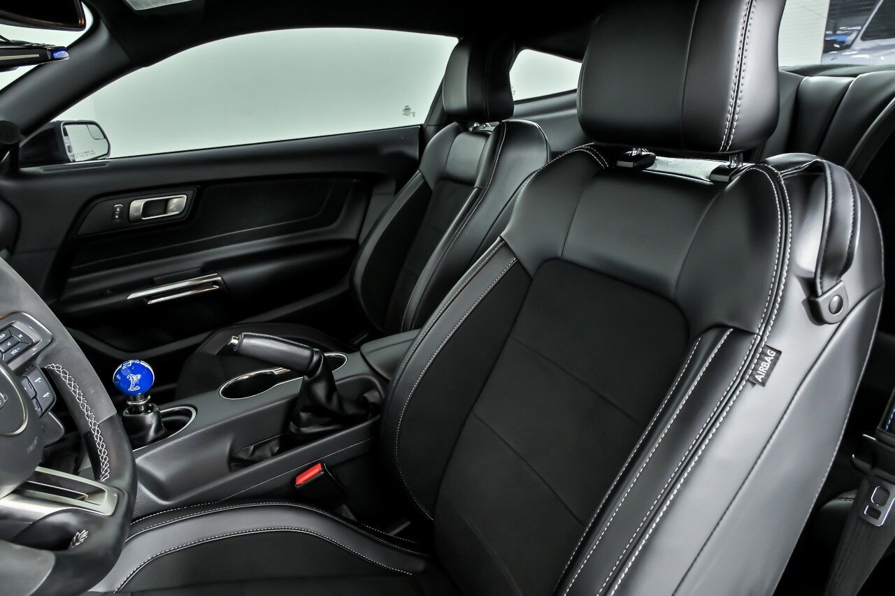 Used 2016 Ford Mustang Shelby GT350 w/ Technology Package RWD image 19
