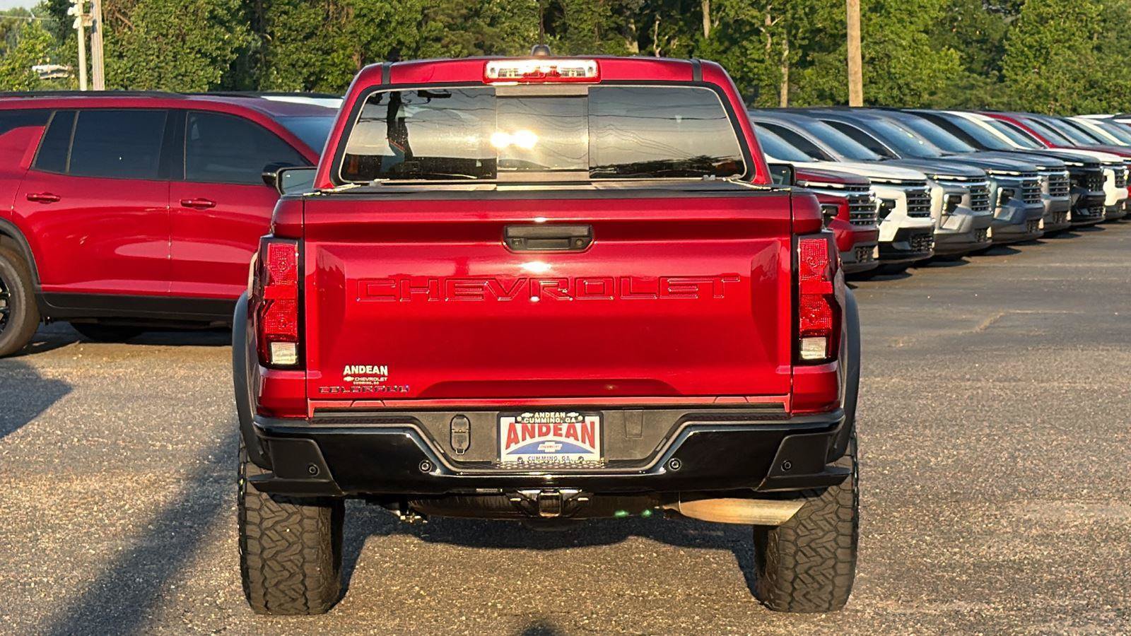 Used 2023 Chevrolet Colorado Trail Boss w/ Advanced Trailering Package AWD/4WD image 11