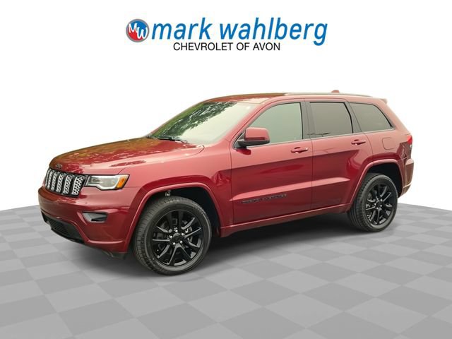 Used 2021 Jeep Grand Cherokee Laredo X AWD/4WD image 4