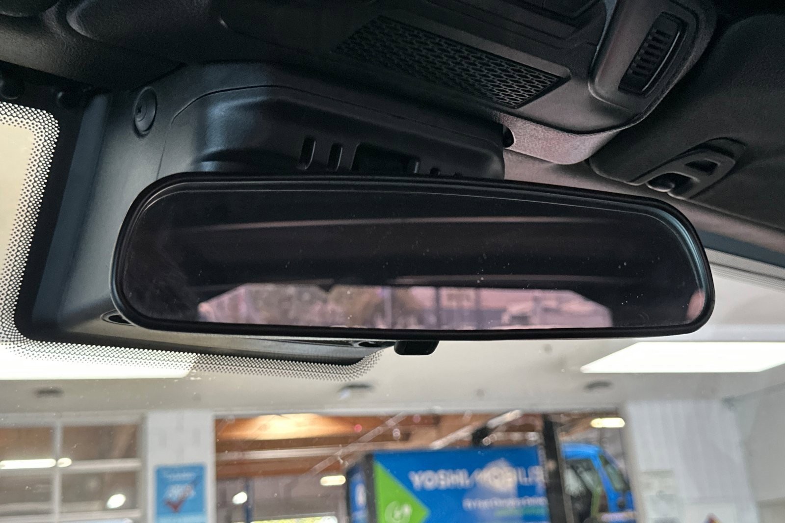 Used 2024 Jeep Wrangler Rubicon w/ Convenience Group image 25