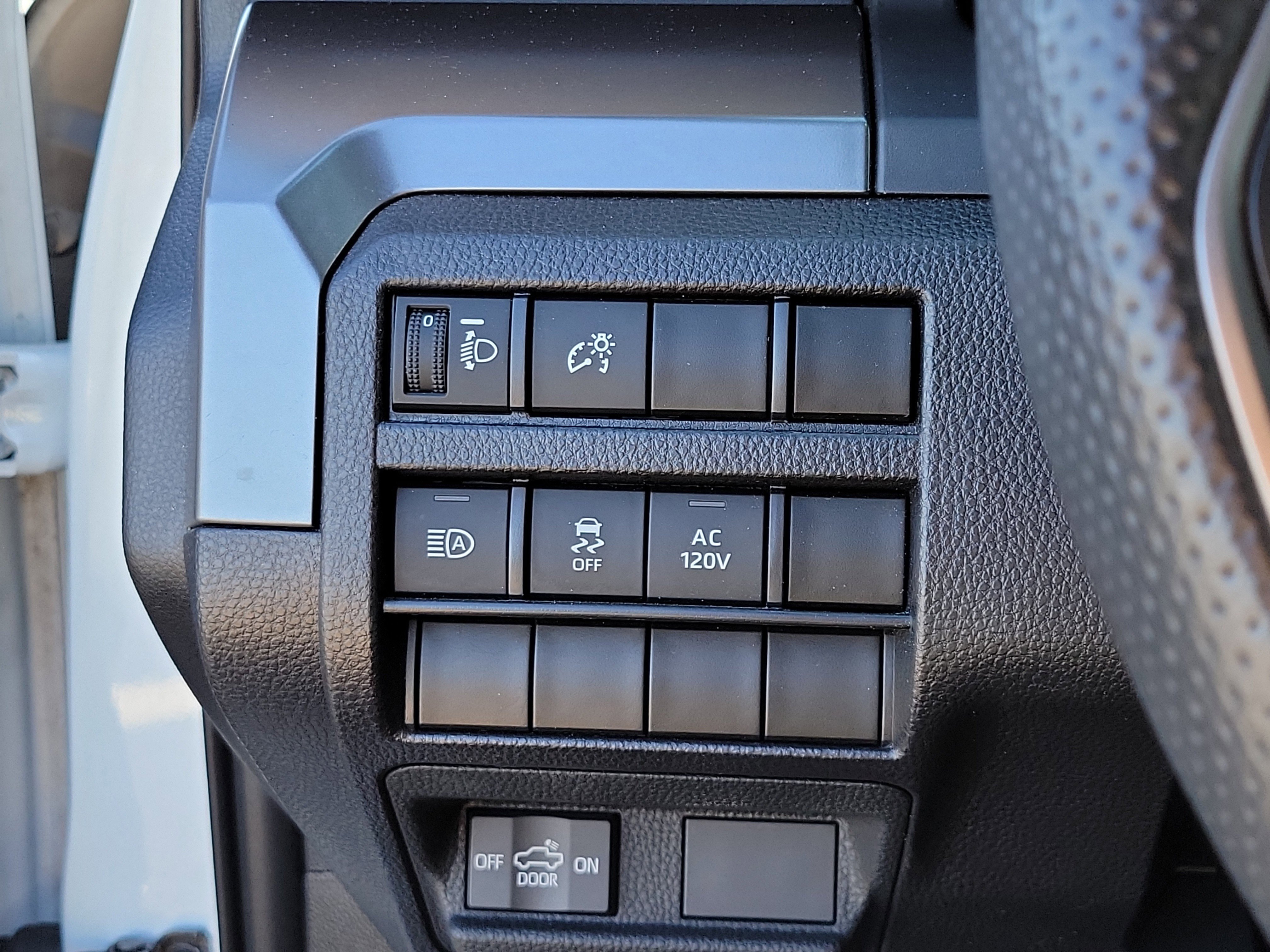 Used 2024 Toyota Tacoma TRD Sport w/ TRD Sport Upgrade Package image 25