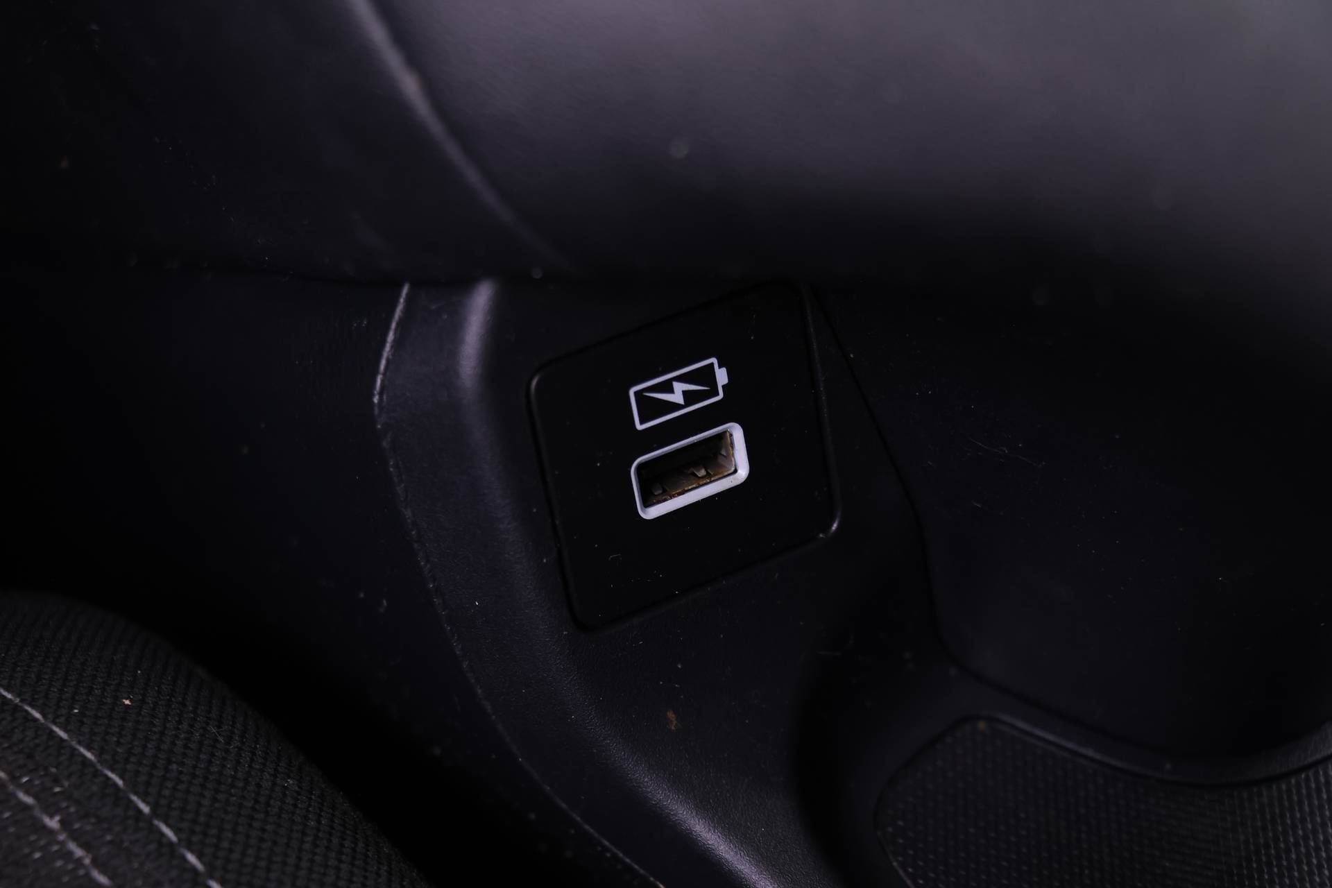 Certified 2023 Honda HR-V LX image 9