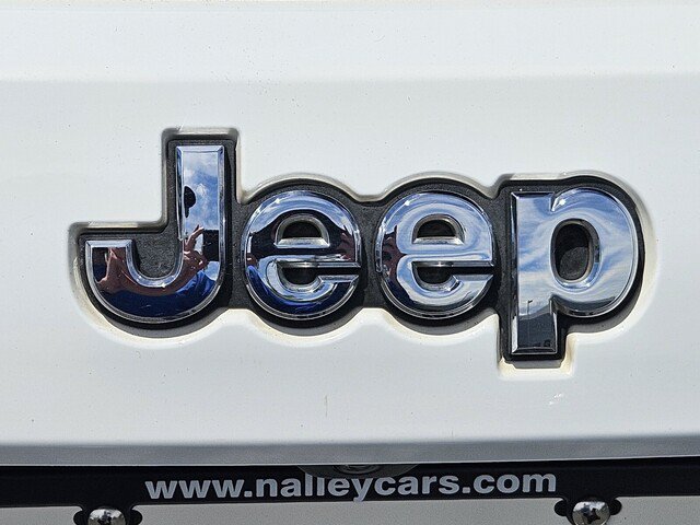 Used 2017 Jeep Grand Cherokee Limited RWD image 30