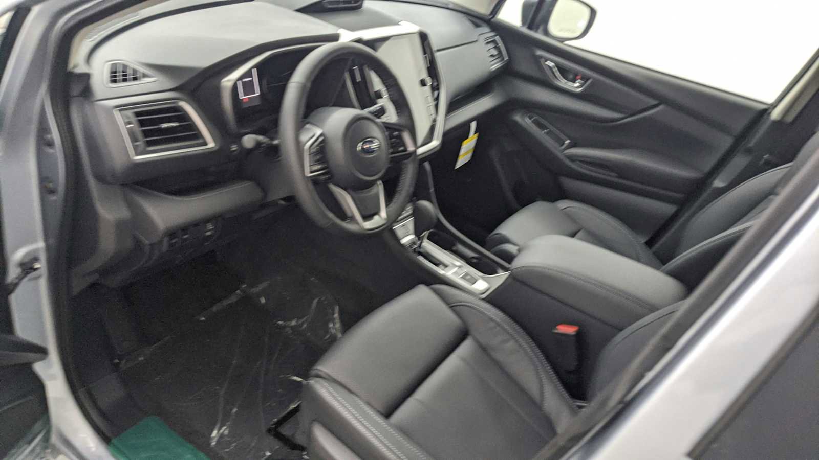 New 2025 Subaru Ascent Limited image 13