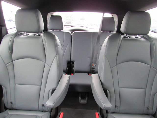 Certified 2023 Buick Enclave Premium w/ Experience Buick Package AWD/4WD image 30