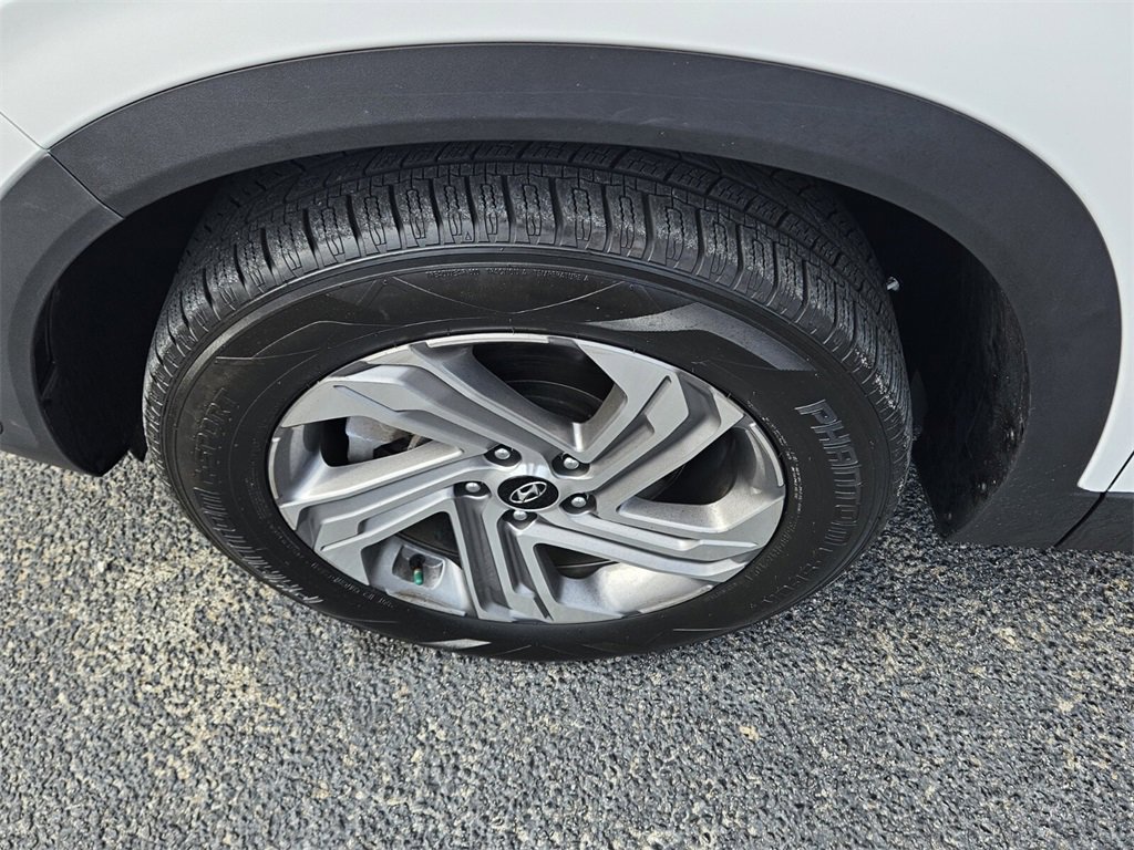 Used 2023 Hyundai Santa Fe SEL image 17