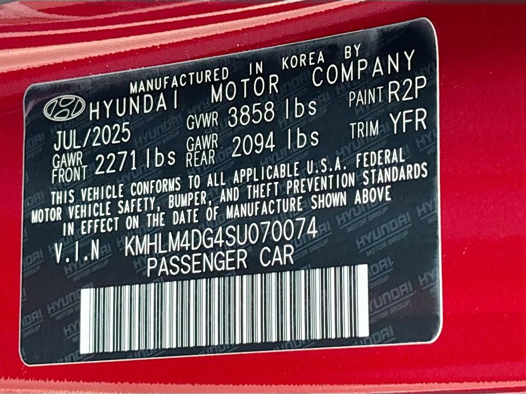 New 2025 Hyundai Elantra Sport image 30