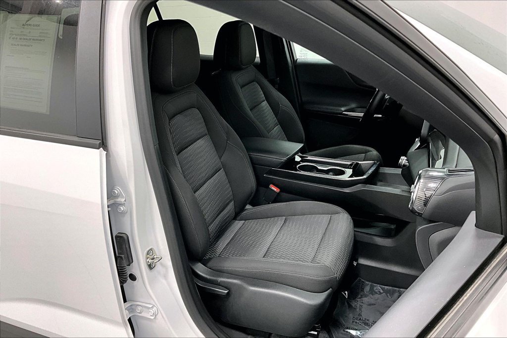 Used 2025 Chevrolet Equinox LT AWD/4WD image 9