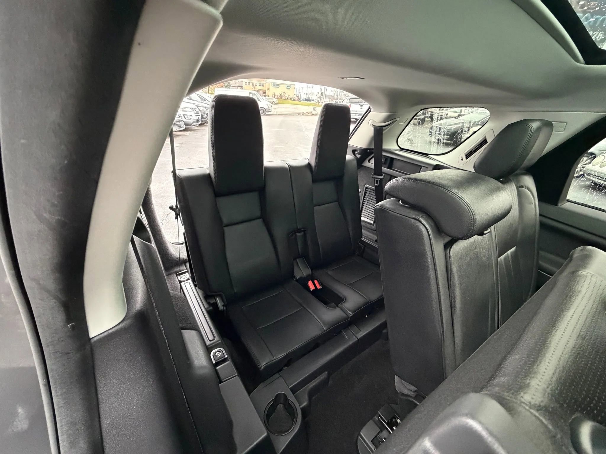 Used 2018 Land Rover Discovery Sport HSE AWD/4WD image 35