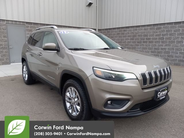 Used 2019 Jeep Cherokee Latitude w/ Cold Weather Group