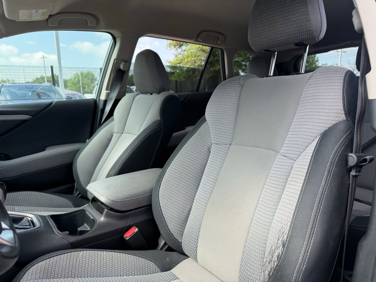 Used 2024 Subaru Outback Premium image 11