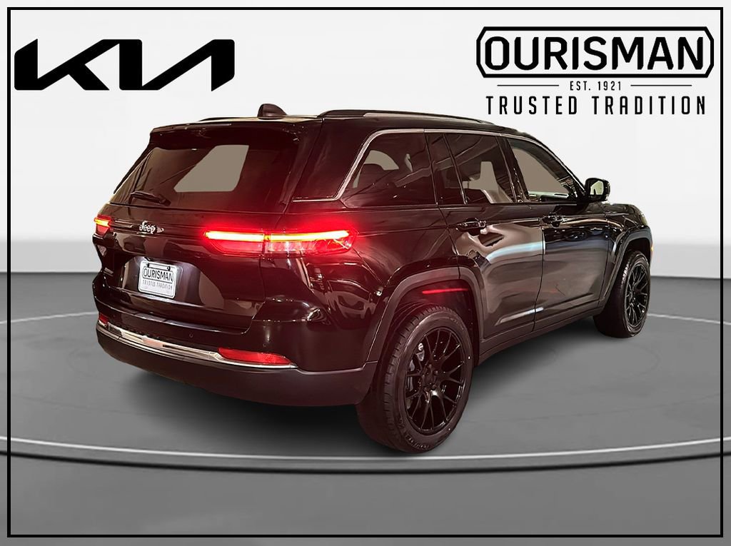 Used 2022 Jeep Grand Cherokee Limited 4xe w/ Luxury Tech Group II image 4