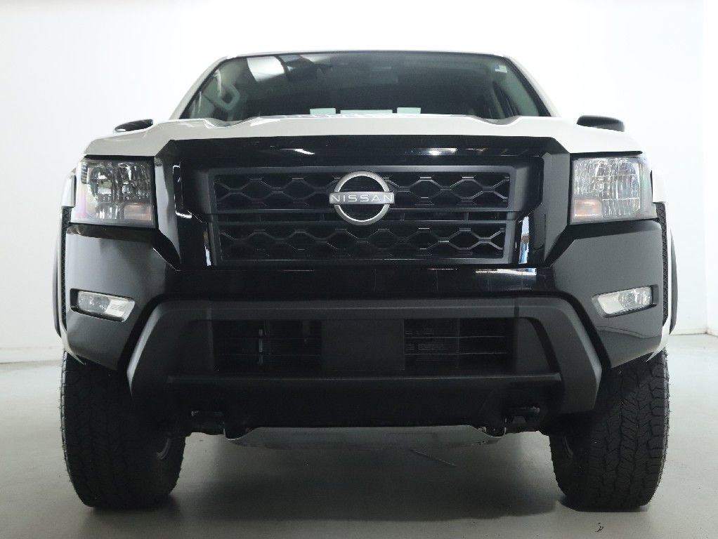 Certified 2024 Nissan Frontier SV w/ Hardbody Edition image 6