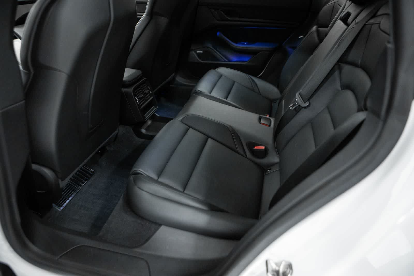 Certified 2024 Porsche Taycan RWD image 33