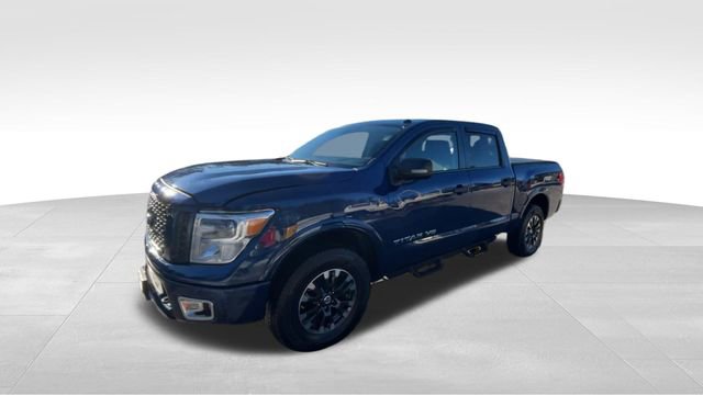 Used 2019 Nissan Titan PRO-4X image 9