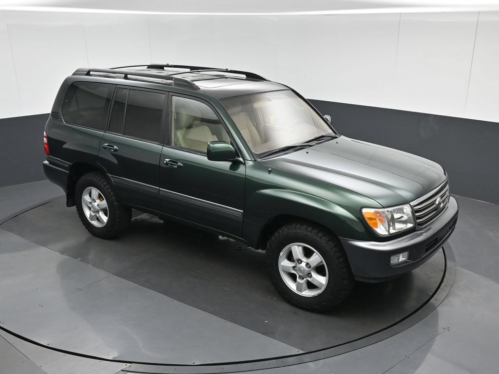 Used 2004 Toyota Land Cruiser AWD/4WD image 54