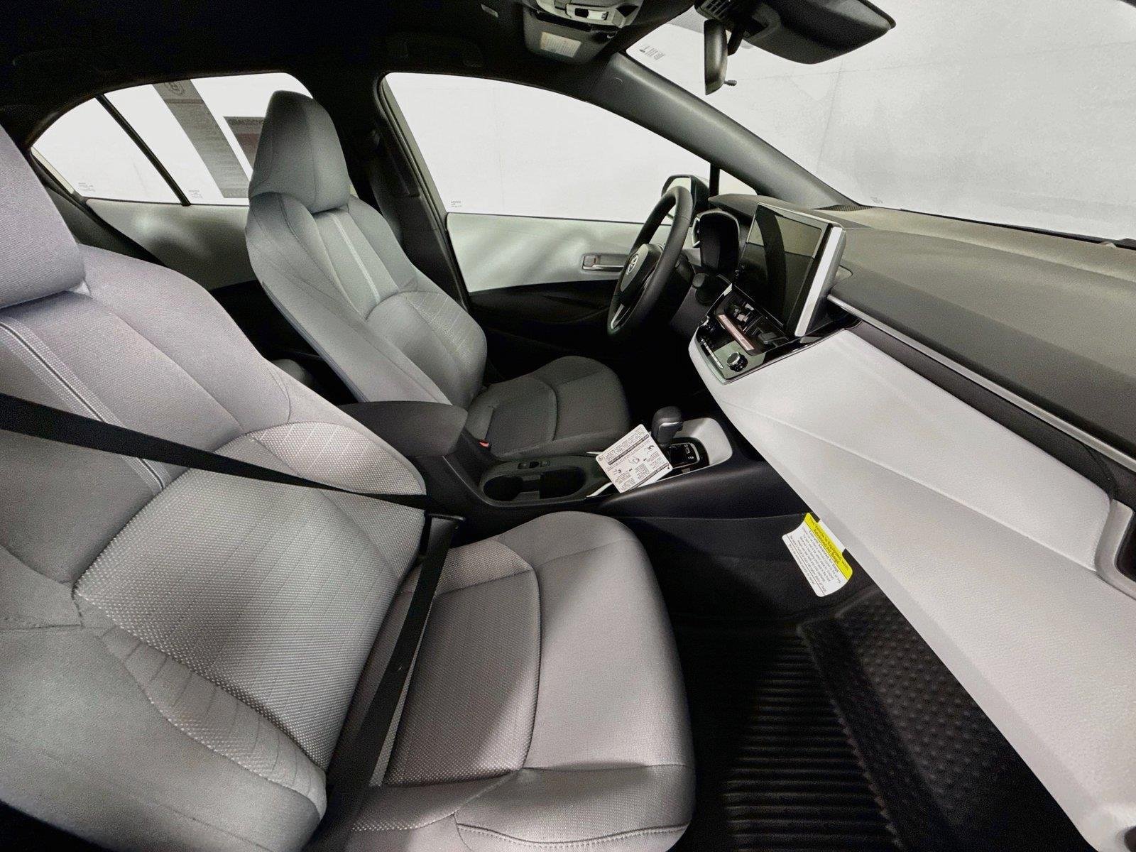 New 2027 Toyota Corolla SE FWD image 40
