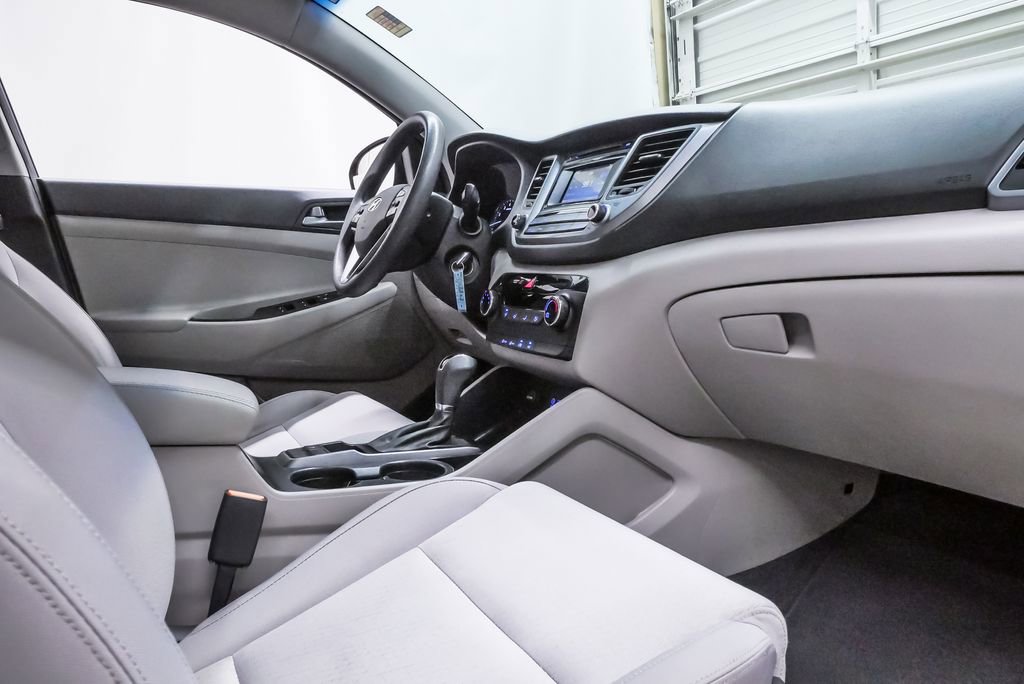 Used 2017 Hyundai Tucson SE FWD image 12