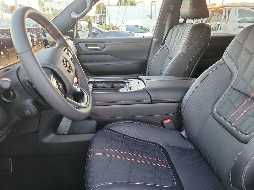 New 2025 Nissan Armada PRO-4X image 27