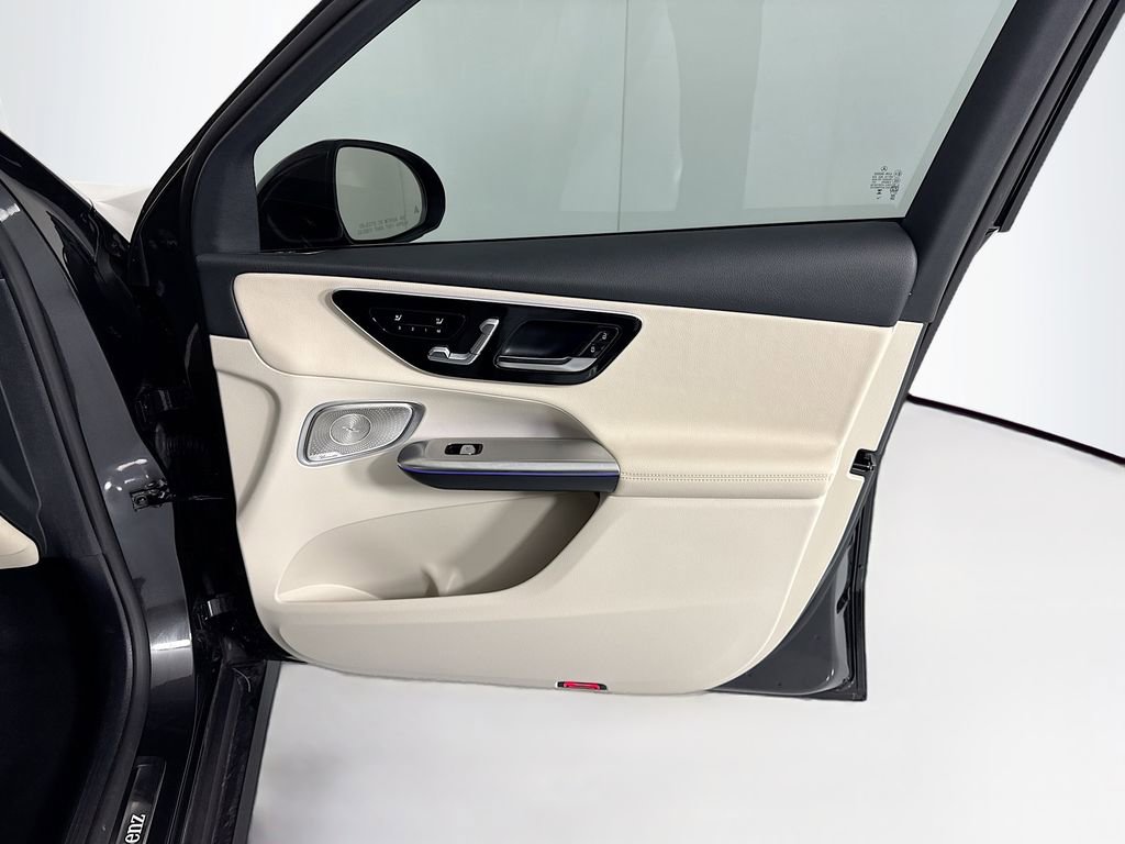 Certified 2026 Mercedes-Benz GLC 300 image 25