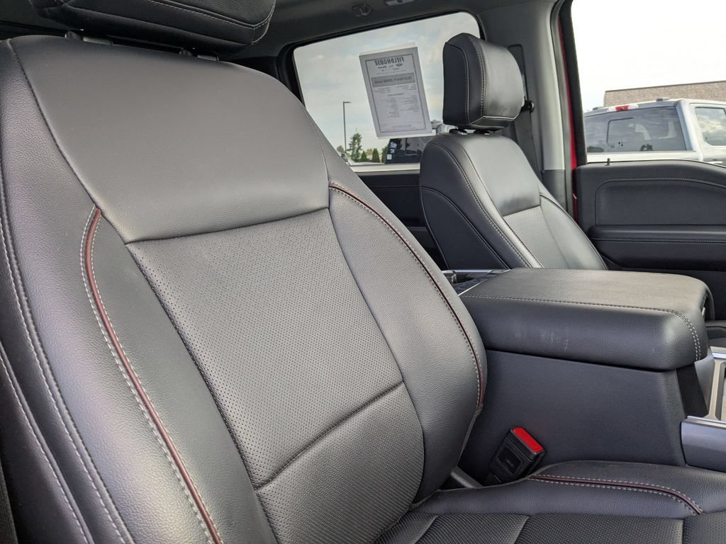 Used 2024 Ford F250 Lariat w/ Lariat Ultimate Package AWD/4WD image 8