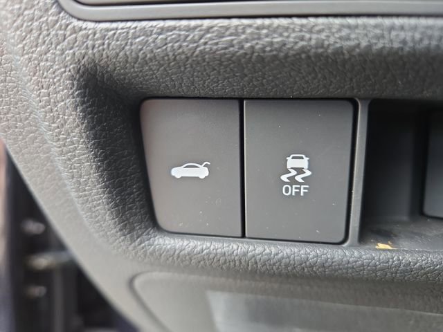 Used 2023 Hyundai Sonata Limited image 17