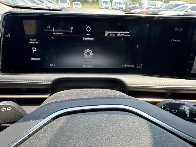 Used 2023 Nissan Ariya AWD image 21